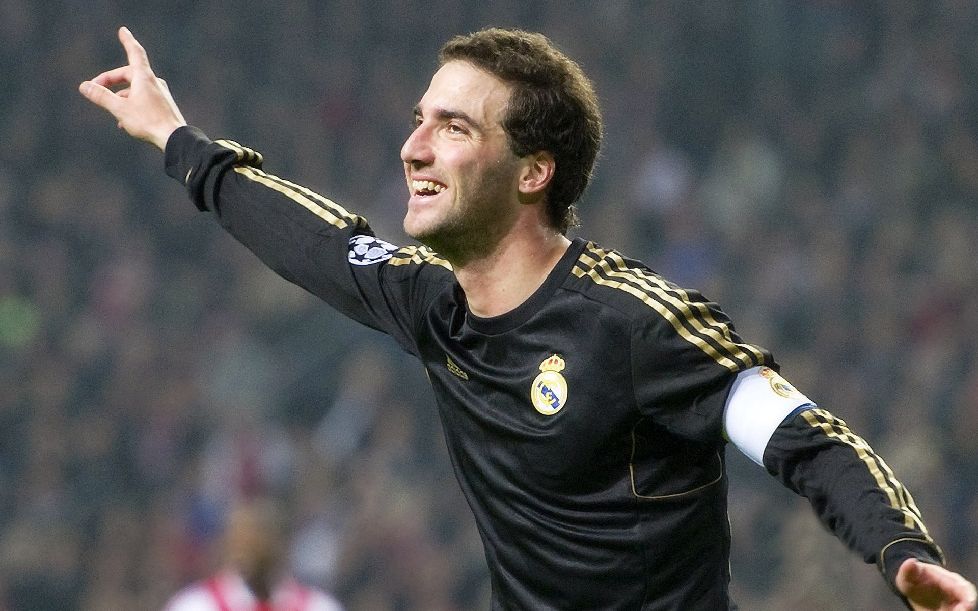 科比如何以“钛合金”般的意志力赢得五个总冠军？，goat科比